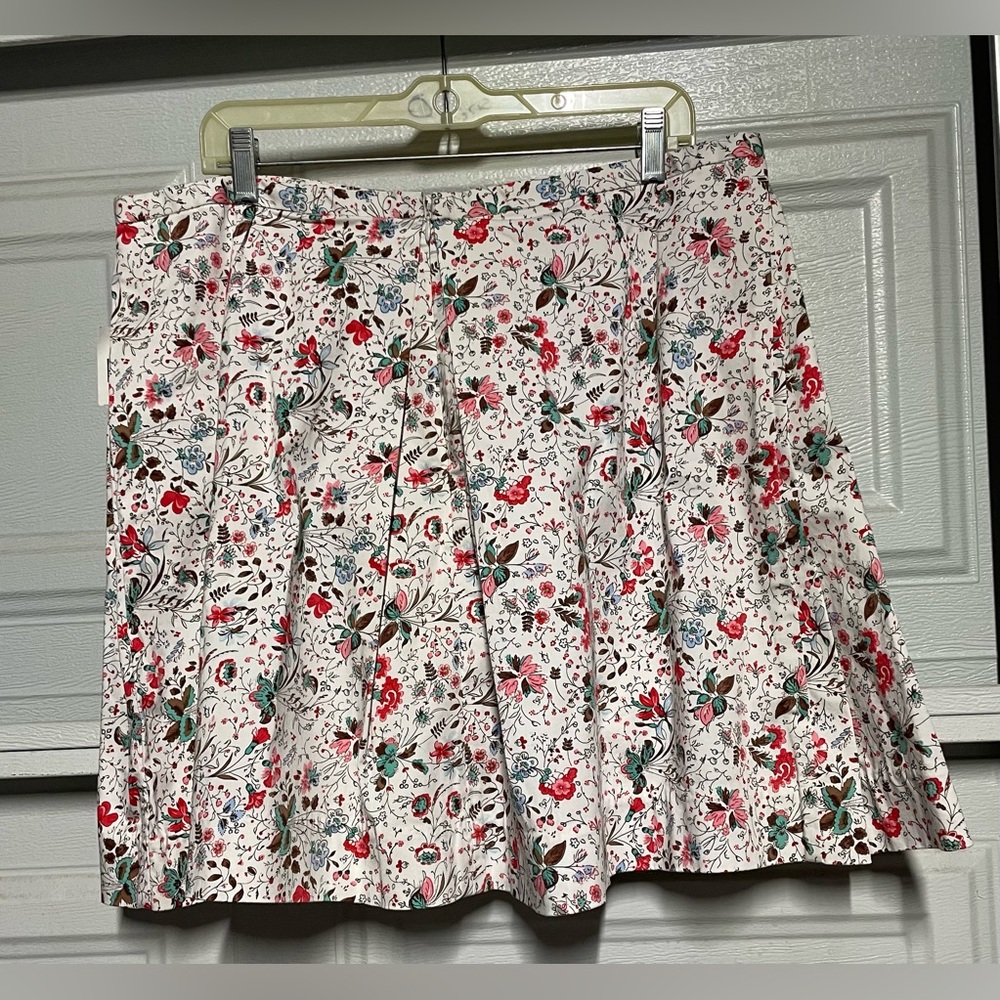 Gap mine Skirt